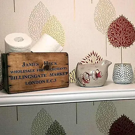Maison De Textile Oda ve Kahvaltı Montolieu