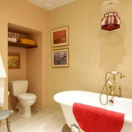 Maison De Textile 3* Montolieu