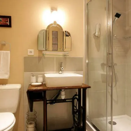 Bed & Breakfast Maison De Textile 3*